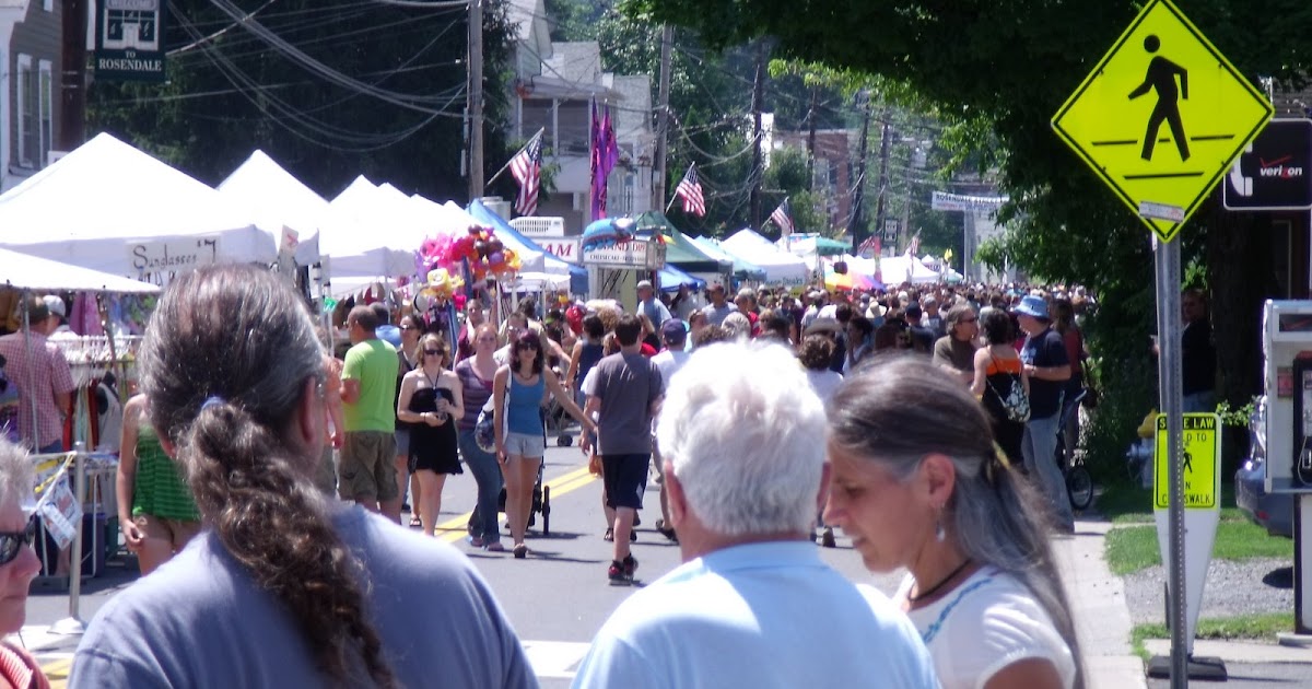 Describe Happy Rosendale Festival