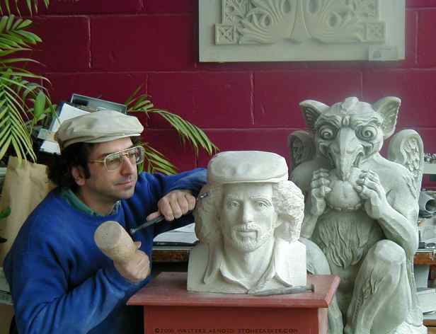 [walter-arnold-carving-his-bust.jpg]