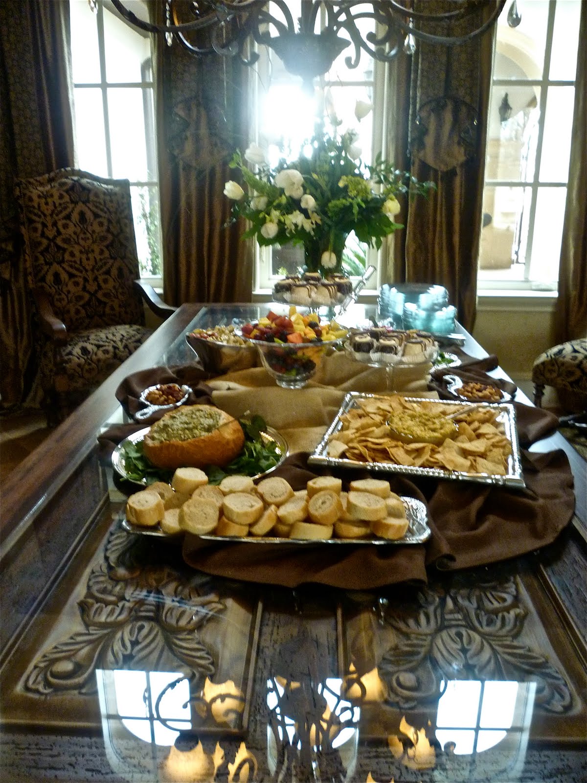 [buffet.jpg]
