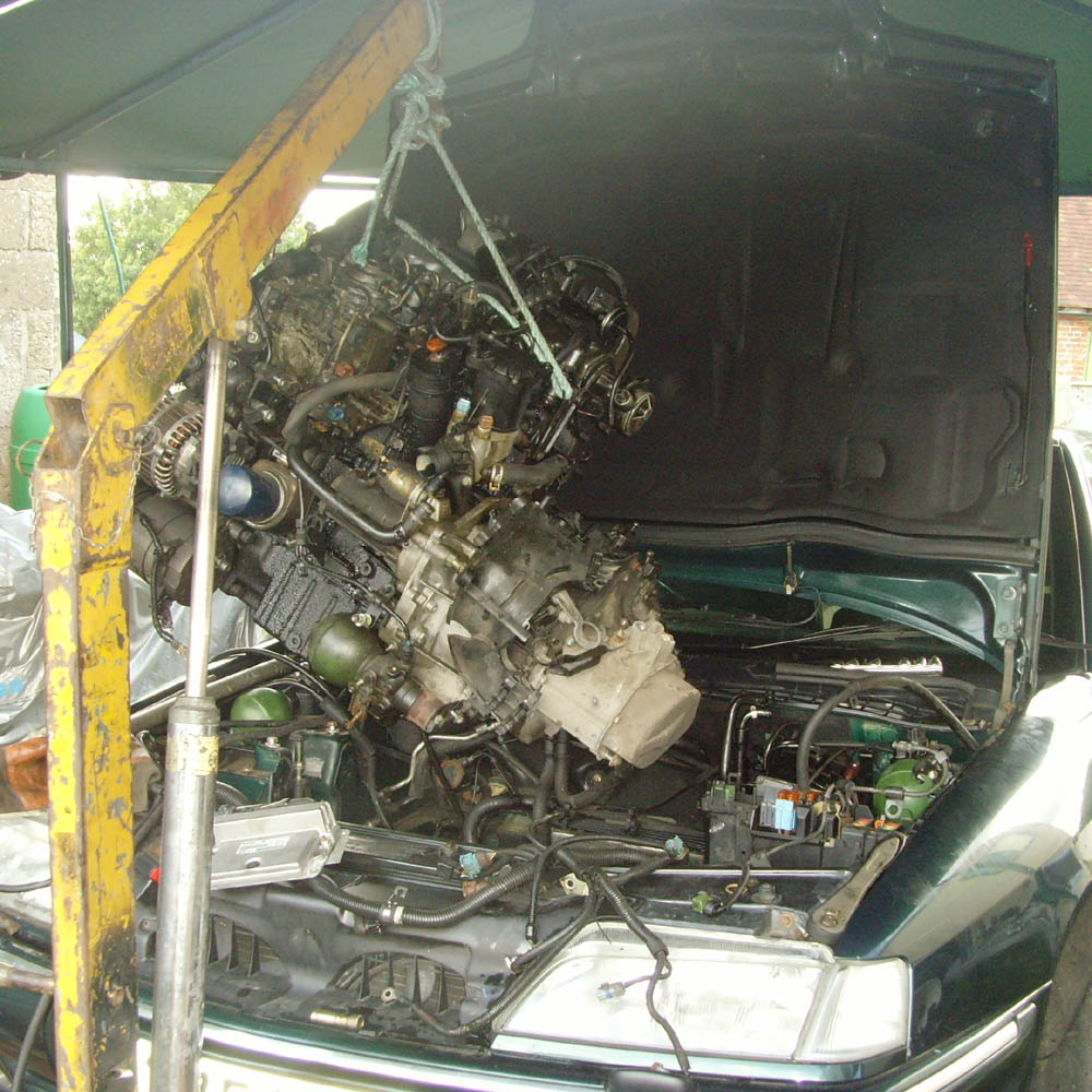 [engine+coming+out.JPG]