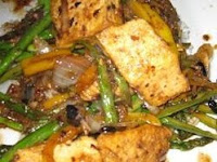 Stir-Fry de Tofu com Alho