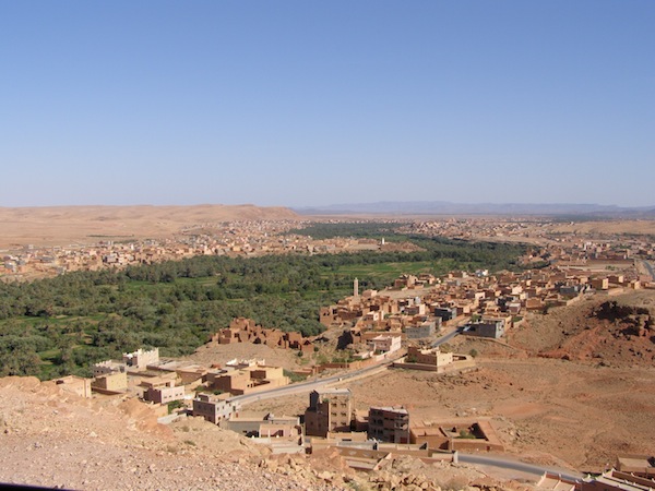 [PA100452.JPG]