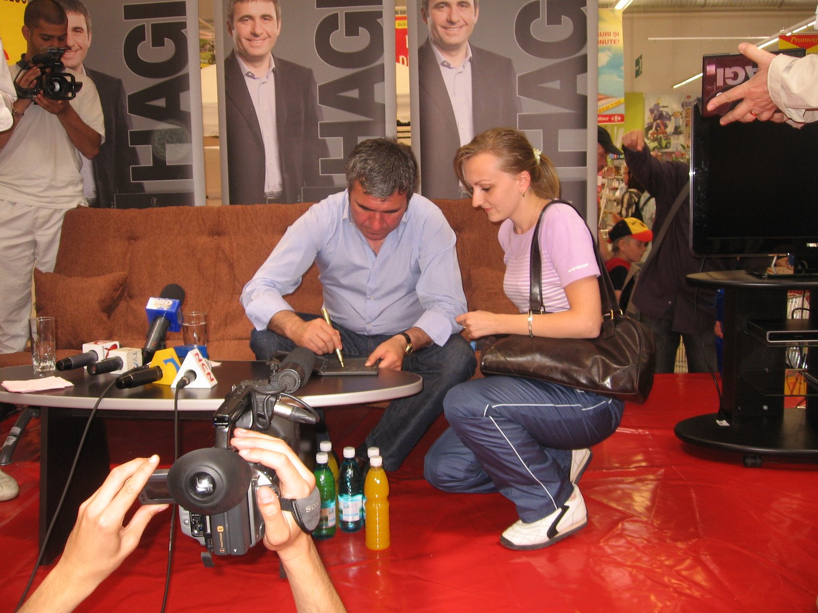 [IMG_0575.JPG]
