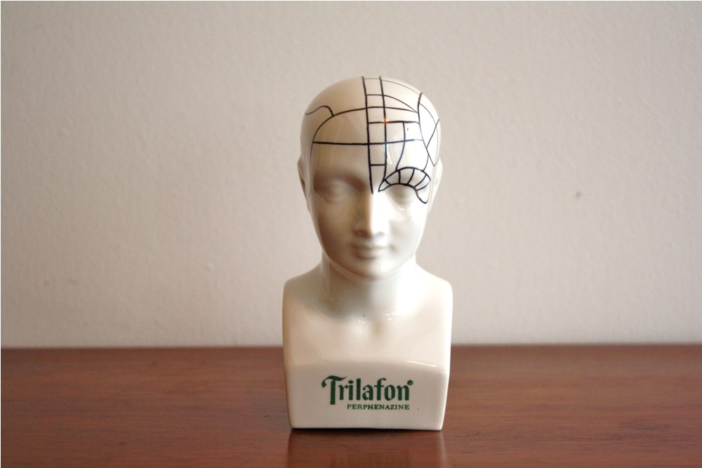[022.JPG]
