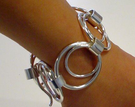 [Bracelet+1.jpg]