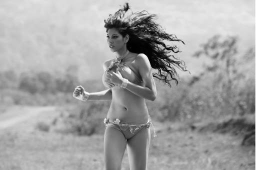 Actress Priya Soni  in bikini photo