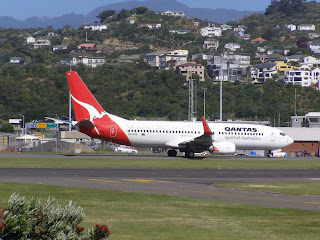 Boeing B737-838, VH-VXO, Qantas