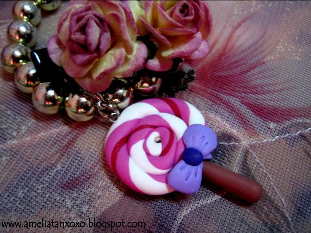  keychains and also polymer clay charms from de Chic Shoppe founded by 