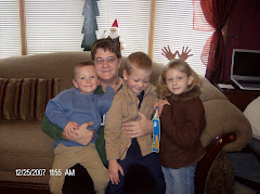Christmas 07 at my sisters house