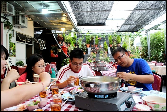 [IMG_2000.JPG]