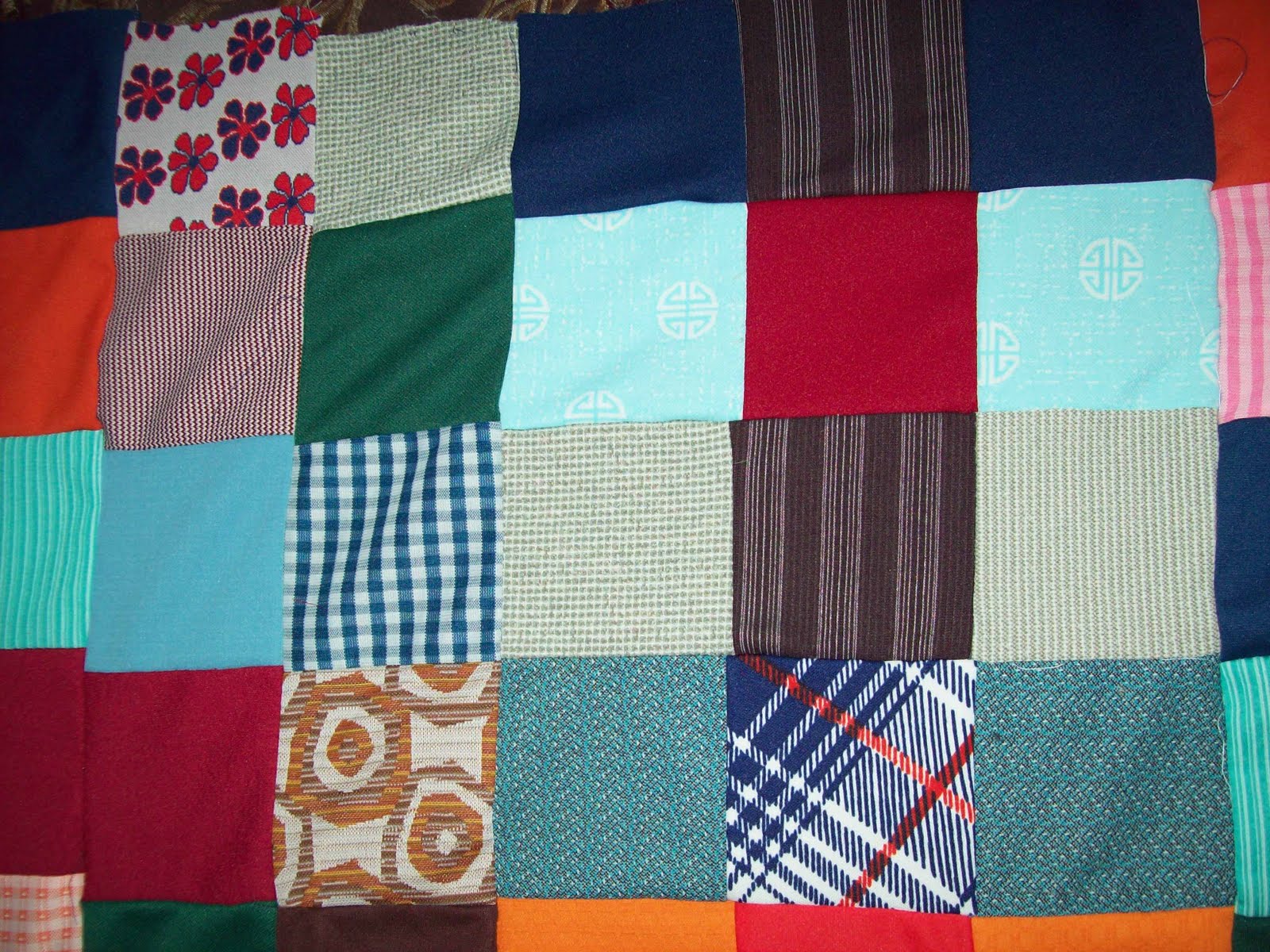 Sew Fun to Quilt! Update on the "Grandma Polyester Quilt"
