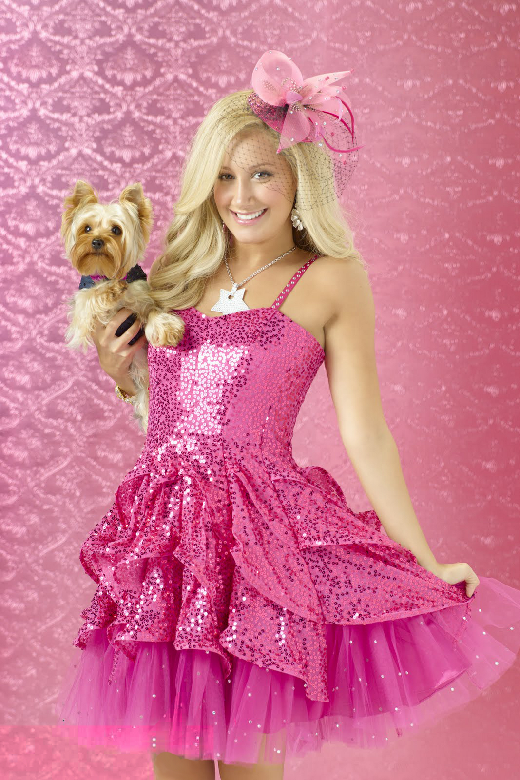 http://3.bp.blogspot.com/_2ucMreS1bpQ/TToI5jr8u7I/AAAAAAAANz8/aQfaxrKdzfg/s1600/sharpay-fabulous-adventure-poster-ashley-tisdale-promo-photoshoot.png