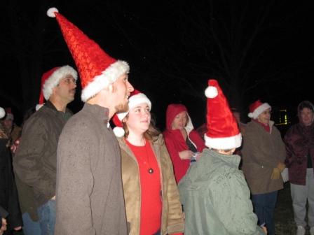 [DCC+Christmas+Caroling+'09+(9)-c.JPG]