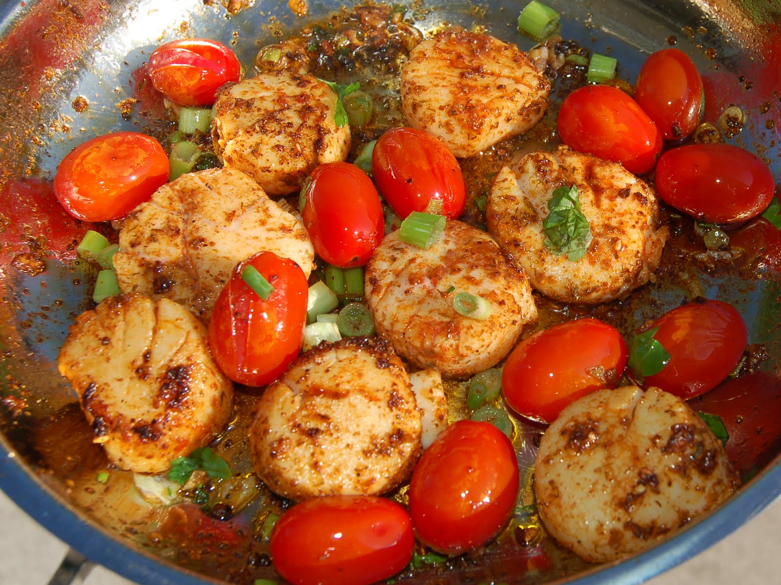Sauteed Scallops and Tomatoes Souffle Bombay