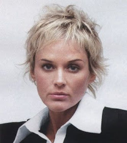 Rihanna Latest Hairstyles short hair styles. Rihanna Latest Hairstyles