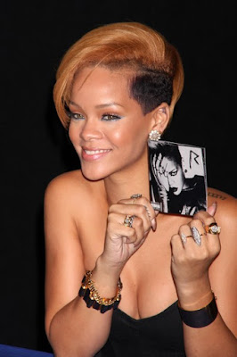 rihanna short hair