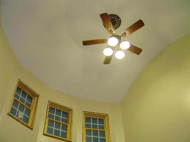 [Ceiling+in+turret+(Small).jpg]
