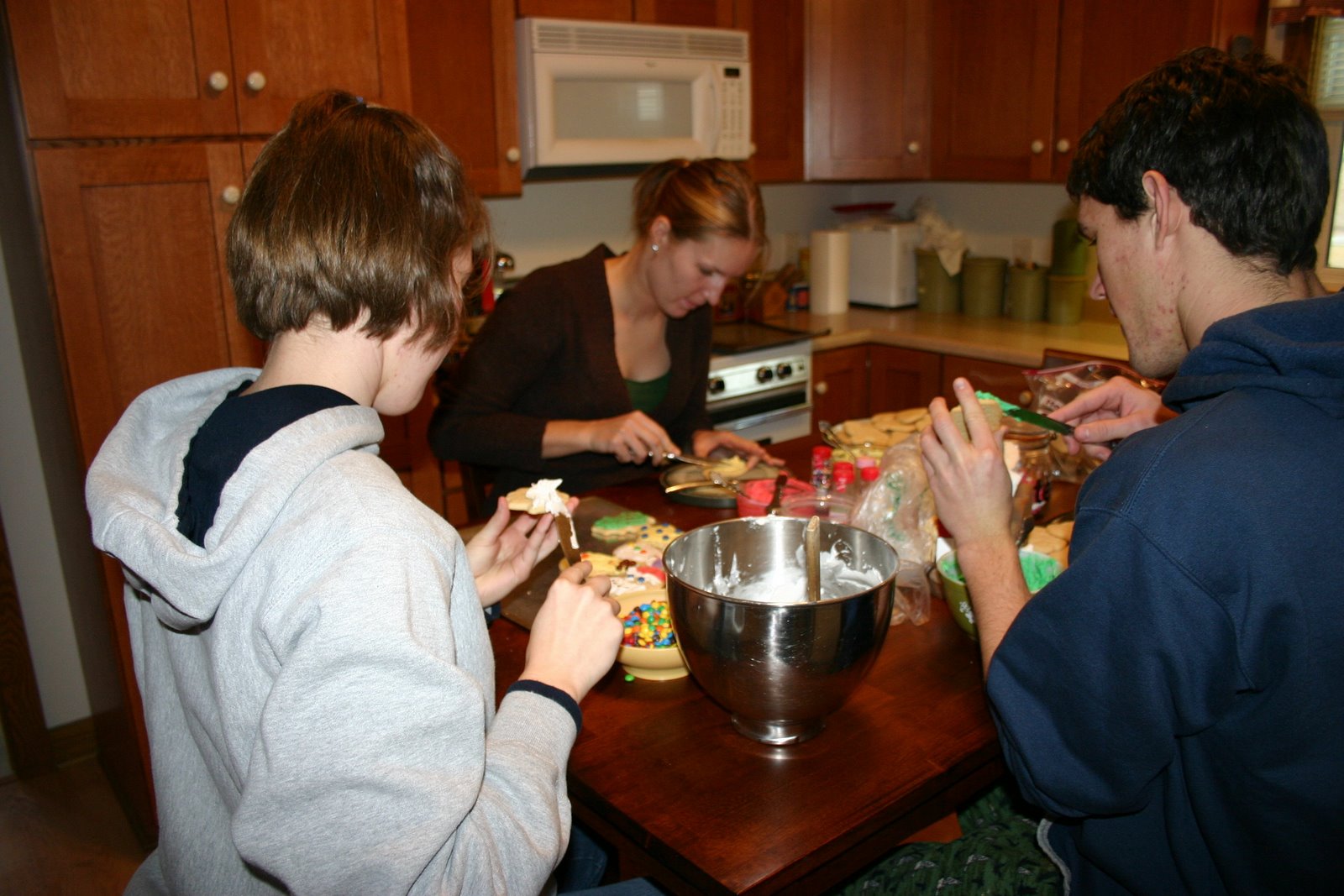 [Kids+making+cookies2.JPG]