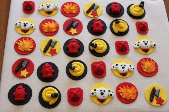 Emily S Delights Firefighter Cupcakes Toppers 09 2010