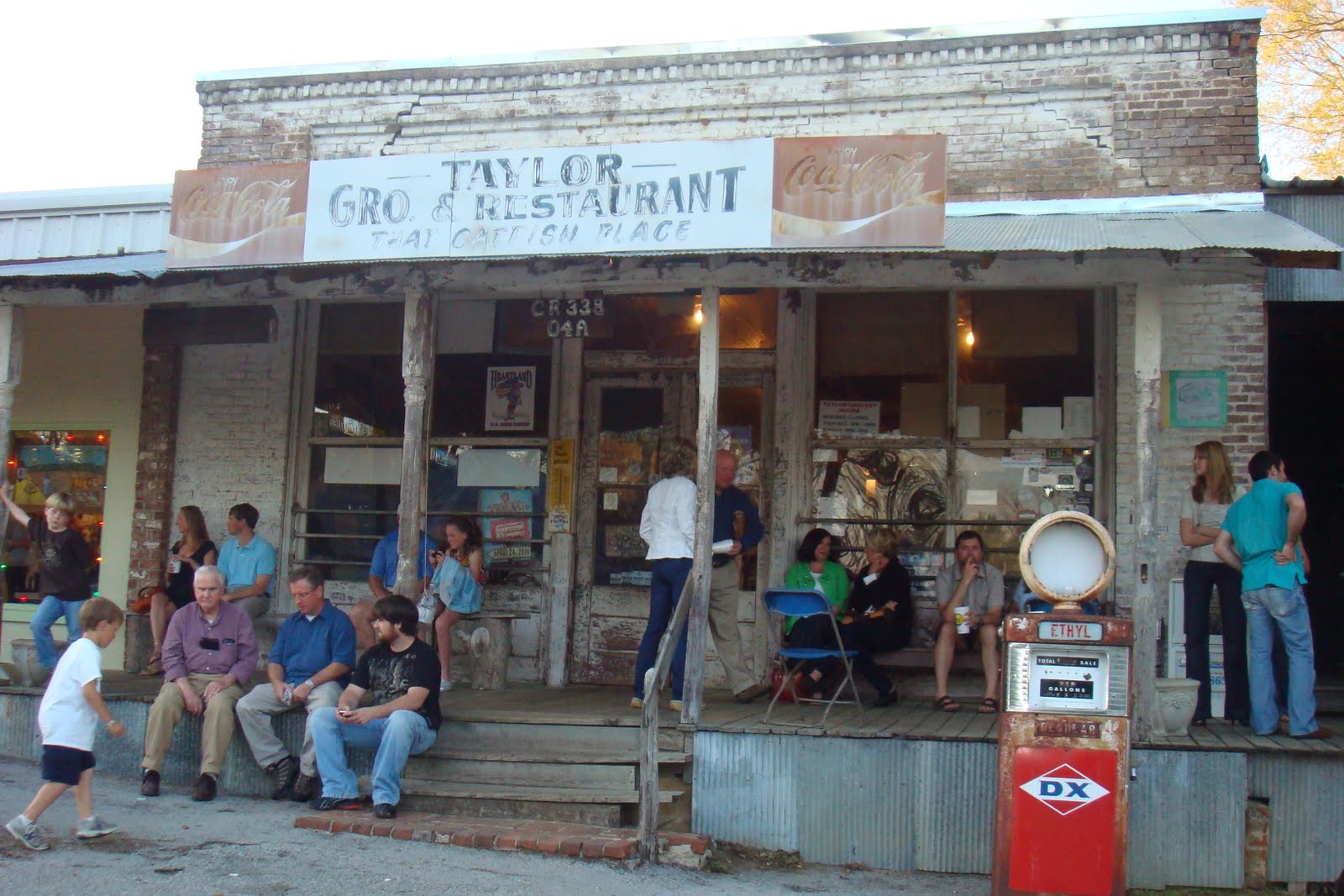 The Pink Chick My Inagural Trip to Taylor Grocery