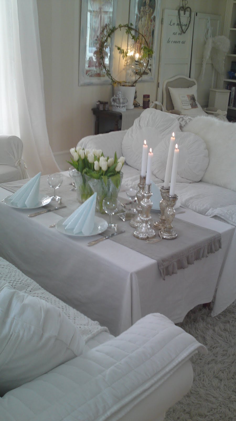 [044.JPG]