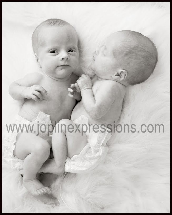 [0149bw+scrbnrNB.jpg]