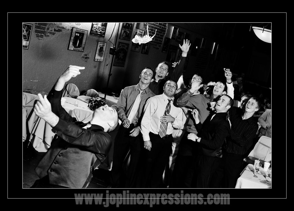 [mangile+2460bw.jpg]