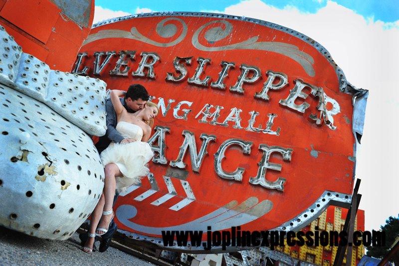 [graveyard+247E.jpg]