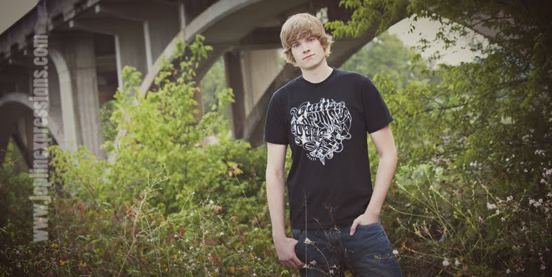 [0418+TomasiZ+em.jpg]