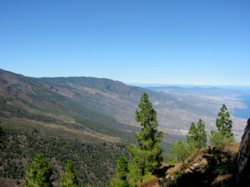 [valle+de+guimar1.jpg]