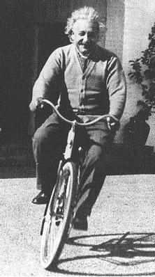 Einstein in bicycle