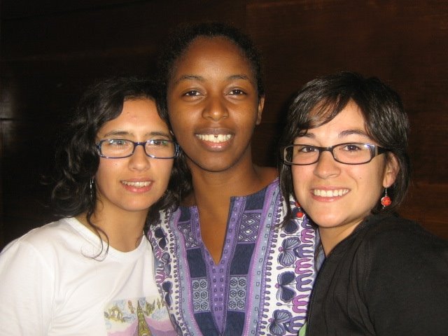 Angela, Chindalena y María José