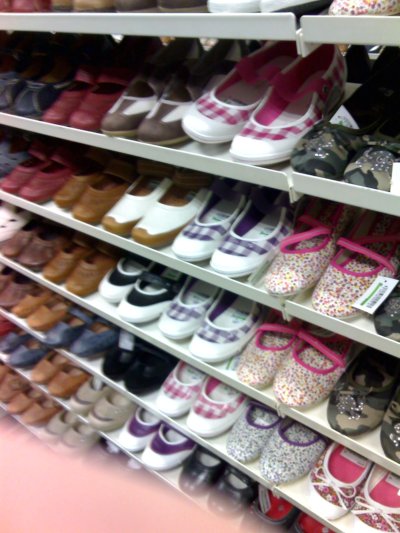 [Schuhwahnsinn+3.jpg]