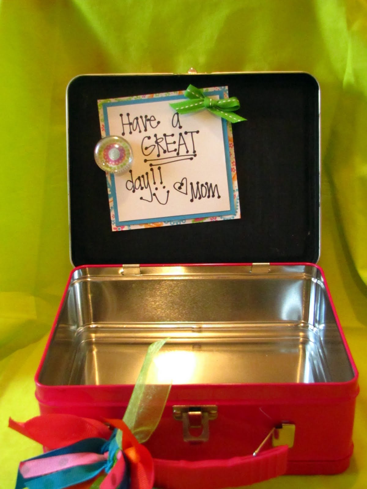 Me and My Bucket GirlyGirl Lunch Box