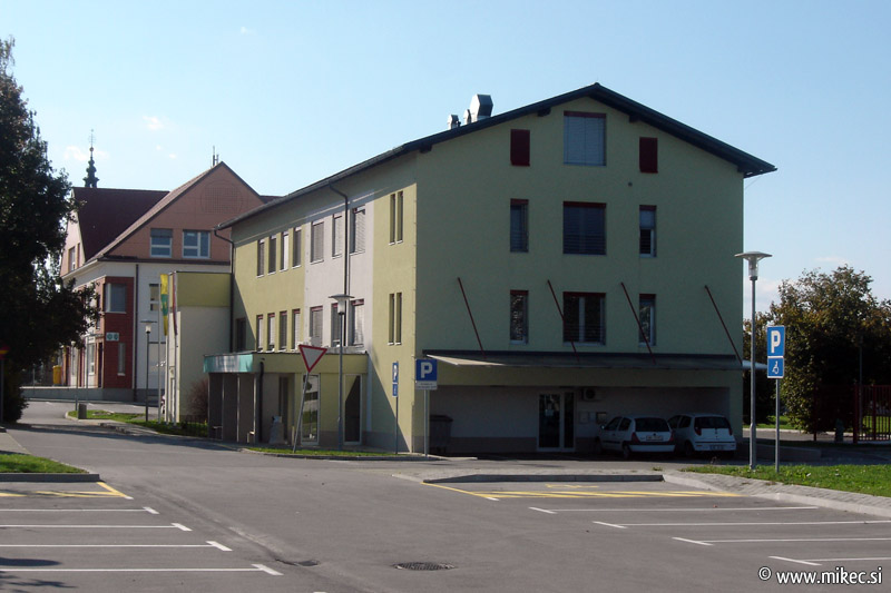 [sentjernej_zdravstveni_dom.jpg]