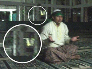 BLOG RASMI DJKC MISTERI JAM 12: Pelbagai Gambar Pocong 