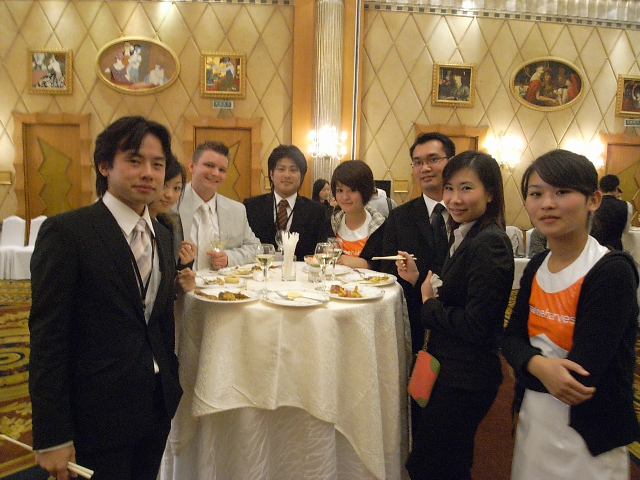 [R0010552.JPG]