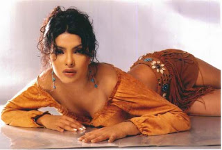 01priyanka-chopra sexy bollywood actress20122008