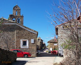 Santa Catalina de Somoza. Calle Real