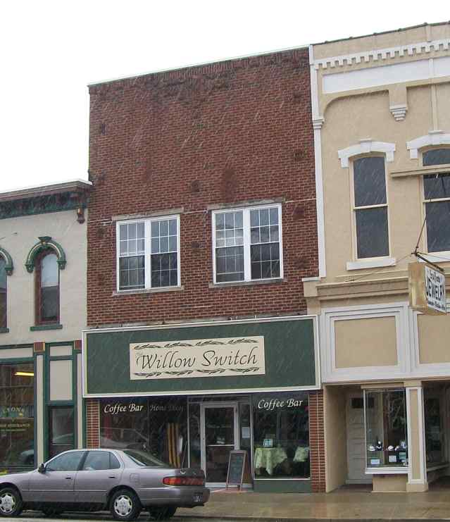 Rensselaer Adventures Shopping at the Willow Switch