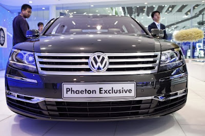 LIVE: new 2011 Volkswagen Phaeton Facelift 