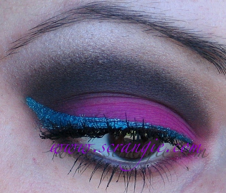 Scrangie Hot Pink and Black Look