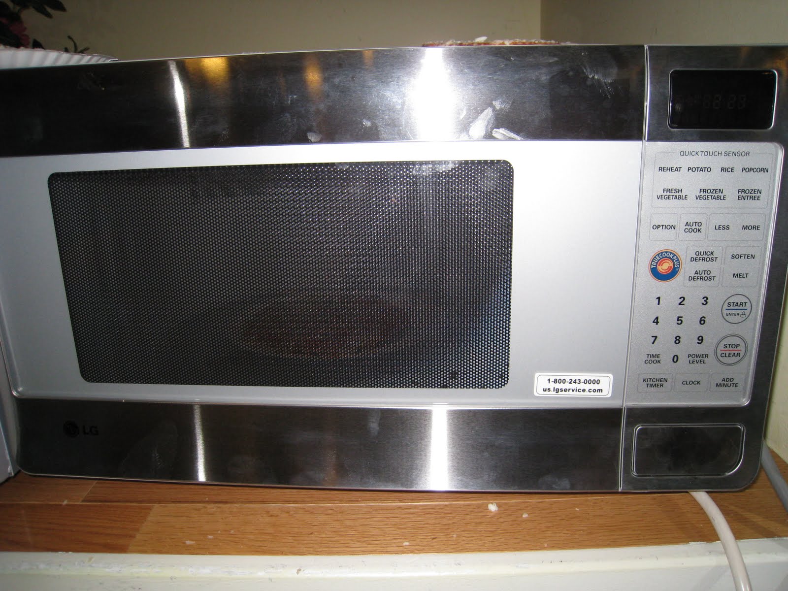 MICROWAVES! THE NEWEST TECHNOLOGY! Gay NYC Dad