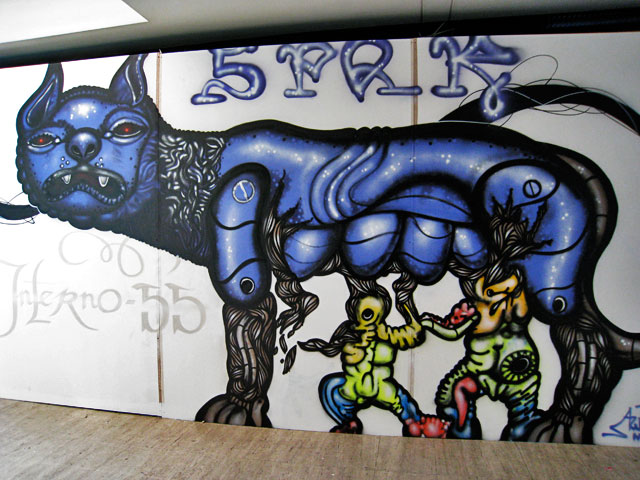 [she-wolf-full-body.jpg]