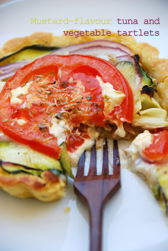 [tuna+tartlet.jpg]