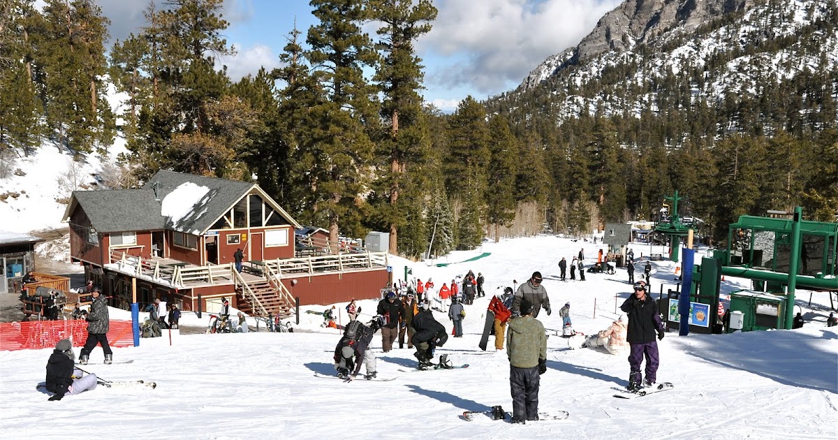 "Hawaii Ninth Island" Ski & Snowboarding