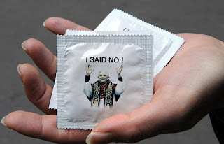 pope-condoms_1372835i.jpg