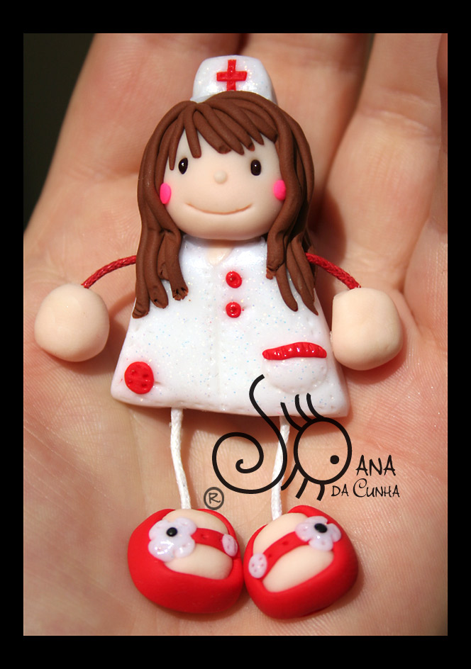 [boneca_enfermeirafimo.jpg]