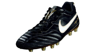 nike tiempo super ligera
