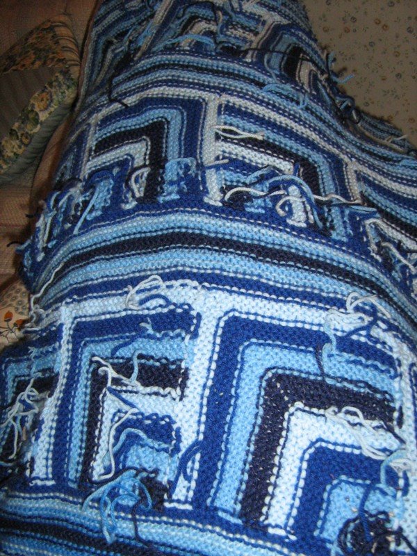 [Doug's+afghan3.JPG]
